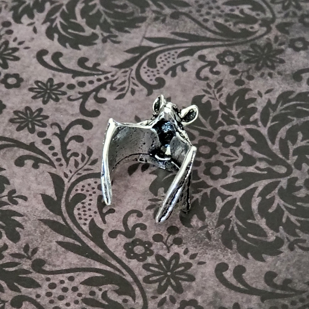 Bat Ring - Picture 5 of 7